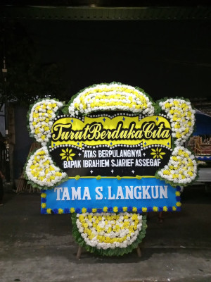 Papan Bunga Duka di Aek Songsongan
